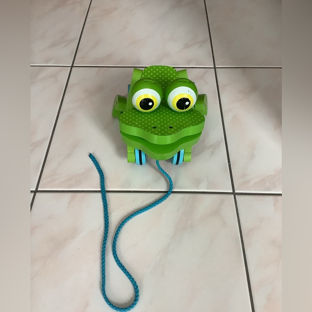 Melissa & Doug First Play Frolicking Frog Wooden Pull Toy